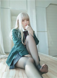 Miss Coser, silver 81 NO.057 gray space(18)